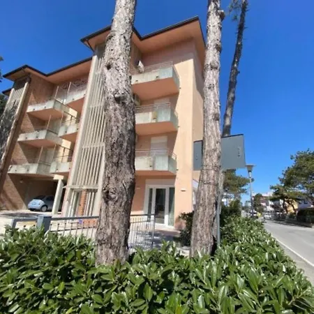 Apartment Bright Escape 250m From The Sea Bibione